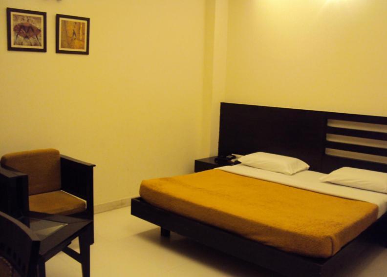 Aman Deluxe Hotel New Delhi Buitenkant foto
