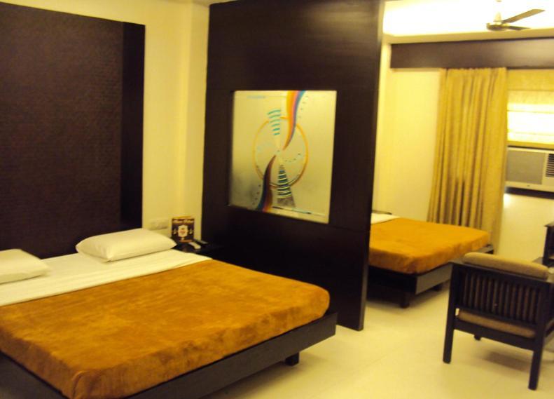 Aman Deluxe Hotel New Delhi Buitenkant foto